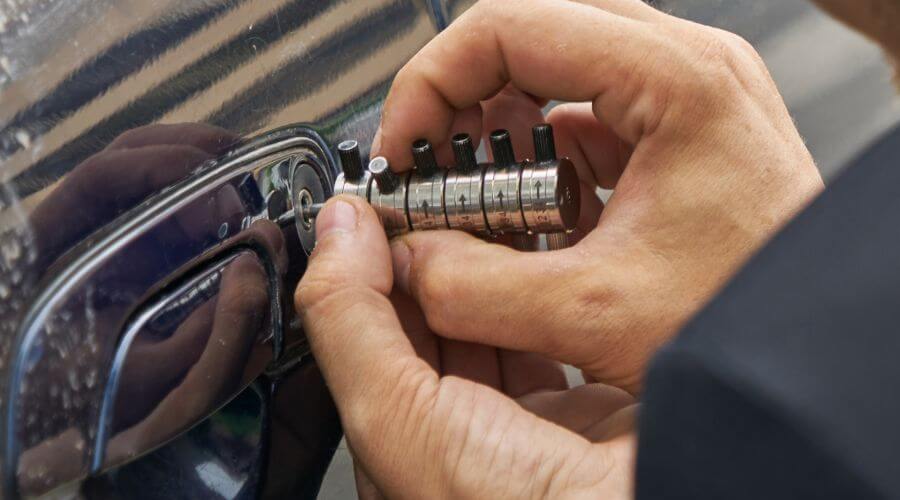 Professional New roof installation in Leighton, AL